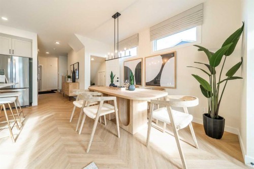 152 Snowberry Common Se, Calgary, AB 
