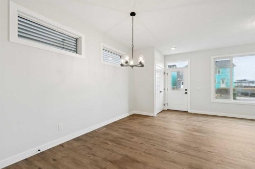 152 Snowberry Common Se, Calgary, AB 