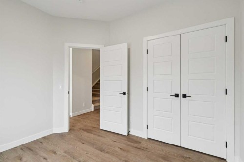 152 Snowberry Common Se, Calgary, AB 
