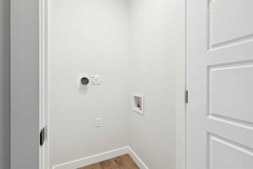 152 Snowberry Common Se, Calgary, AB 