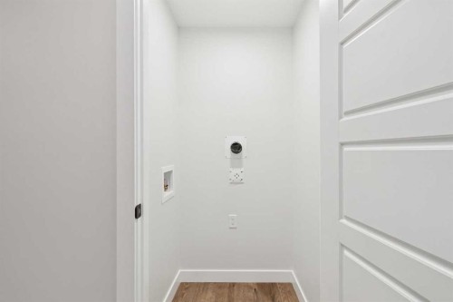 152 Snowberry Common Se, Calgary, AB 