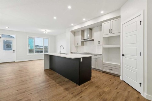152 Snowberry Common Se, Calgary, AB 