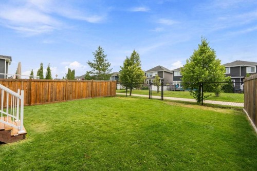 403 Simpkins Wynd, Leduc, AB 