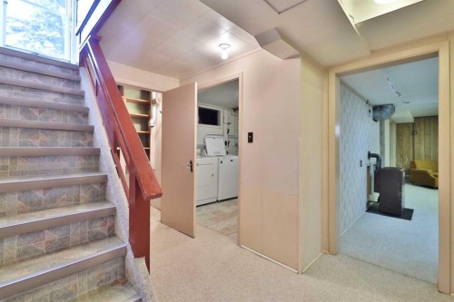 5615 51 Avenue, Camrose, AB 