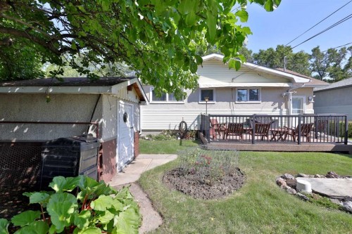 5615 51 Avenue, Camrose, AB 