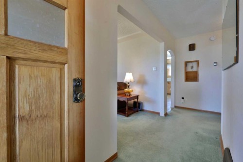 5615 51 Avenue, Camrose, AB 