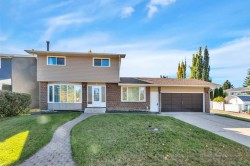 5 Ward Crescent NORTHRed Deer, AB T4N 5Y4