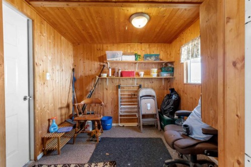 150 Devilder Avenue, Trochu, AB 