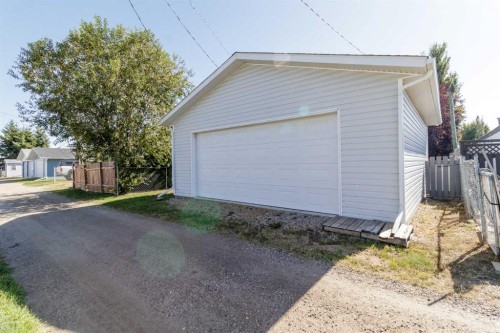 150 Devilder Avenue, Trochu, AB 
