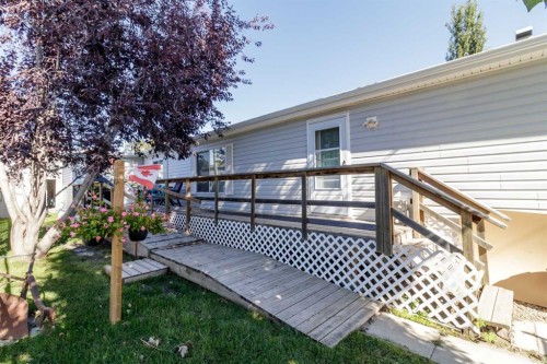 150 Devilder Avenue, Trochu, AB 