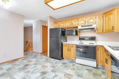 4610 56 Avenue, Rimbey, AB 