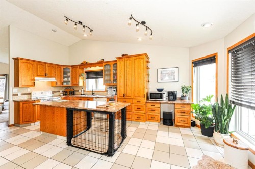5005 58 Street, Daysland, AB 