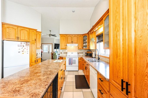 5005 58 Street, Daysland, AB 