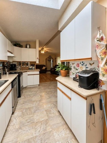 212 Lucknow Street, Veteran, AB 