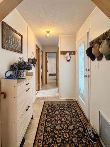 212 Lucknow Street, Veteran, AB 