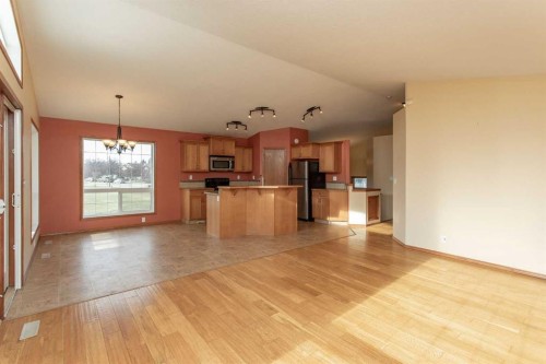 236 Kingston Drive, Red Deer, AB 