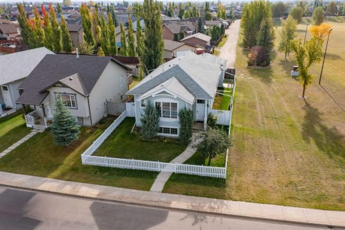 236 Kingston Drive, Red Deer, AB 