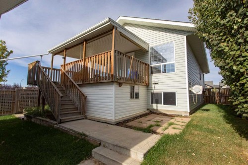 236 Kingston Drive, Red Deer, AB 
