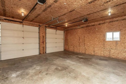 236 Kingston Drive, Red Deer, AB 