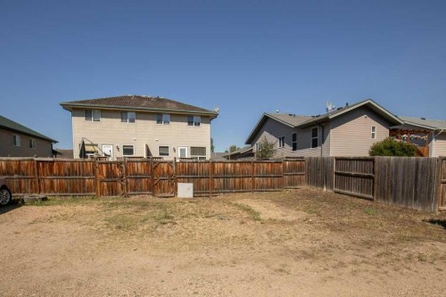 127 Lyons Close, Red Deer, AB 