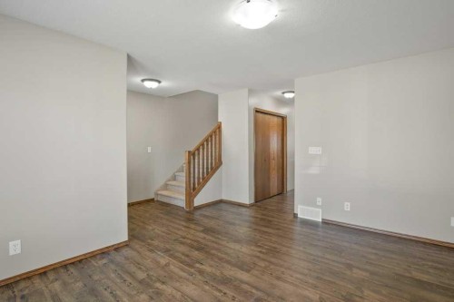 127 Lyons Close, Red Deer, AB 