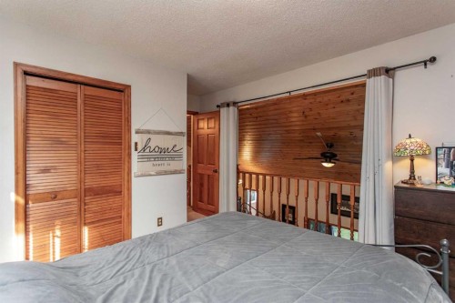 6107 55 Avenue, Ponoka, AB 