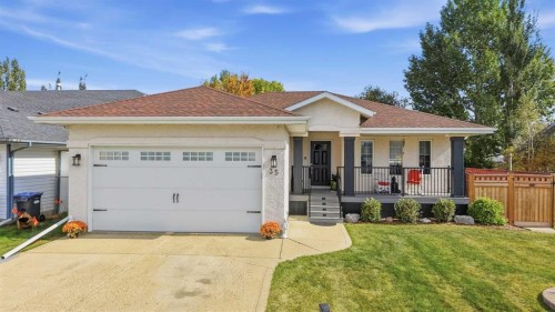 35 Heenan Crescent, Sylvan Lake, AB 