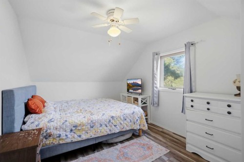 5120 53 Avenue, Ponoka, AB 