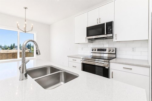 114 Norseman Close, Penhold, AB 