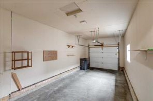 2-5511 54 Street, Ponoka, AB 