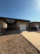2-5511 54 Street Ponoka, AB T4J 1L9