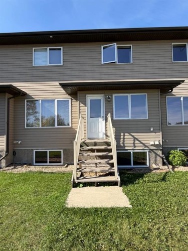 2-5511 54 Street, Ponoka, AB 