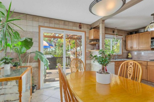 54 Lakeview Crescent, Sylvan Lake, AB 