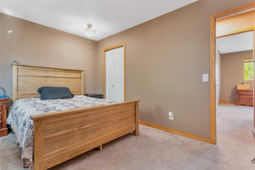 54 Lakeview Crescent, Sylvan Lake, AB 