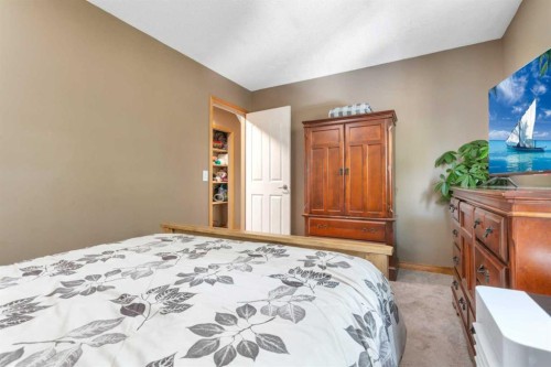 54 Lakeview Crescent, Sylvan Lake, AB 