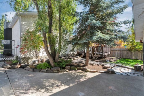 54 Lakeview Crescent, Sylvan Lake, AB 