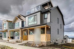 69 Bluerock Hill SW Calgary, AB T2Y 0V7