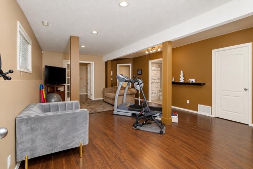 8 Daines Avenue, Red Deer, AB 