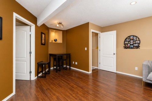 8 Daines Avenue, Red Deer, AB 
