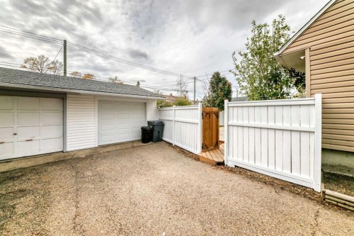 315 Spruce Street, Springbrook, AB 