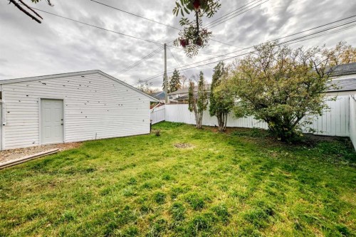 315 Spruce Street, Springbrook, AB 