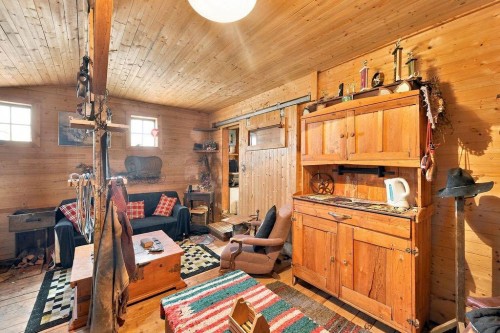 46104 Range Road 222, Rural Camrose County, AB 