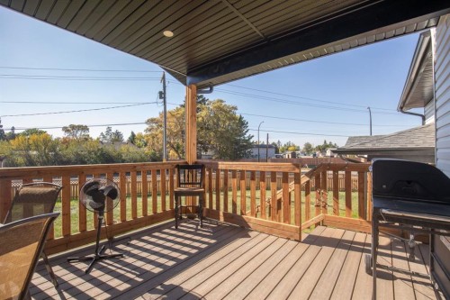 6913 59 Avenue, Red Deer, AB 