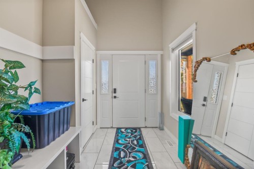 6913 59 Avenue, Red Deer, AB 