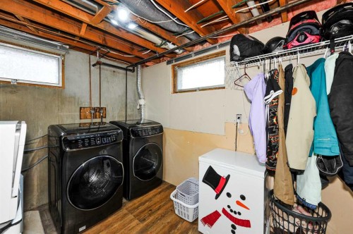 5420 50 Avenue, Camrose, AB 