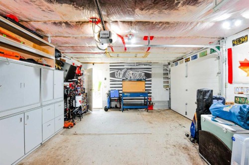 5420 50 Avenue, Camrose, AB 