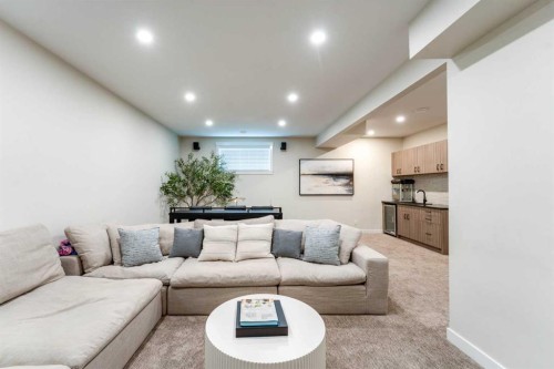 4611 45 Street, Red Deer, AB 