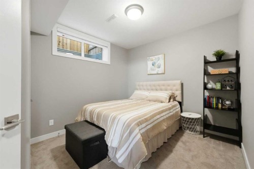 59 Village Crescent, Red Deer, AB 
