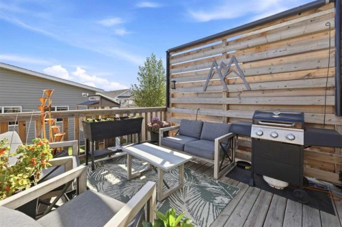 59 Village Crescent, Red Deer, AB 