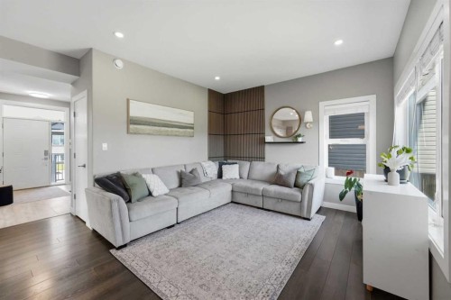 59 Village Crescent, Red Deer, AB 